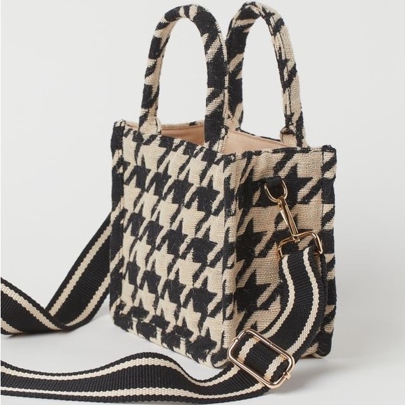 H&M Handbags - H&M Houndstooth handbag/shoulder bag